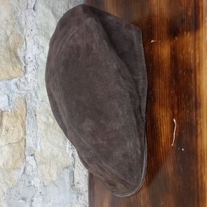 Vintage brown suede cap